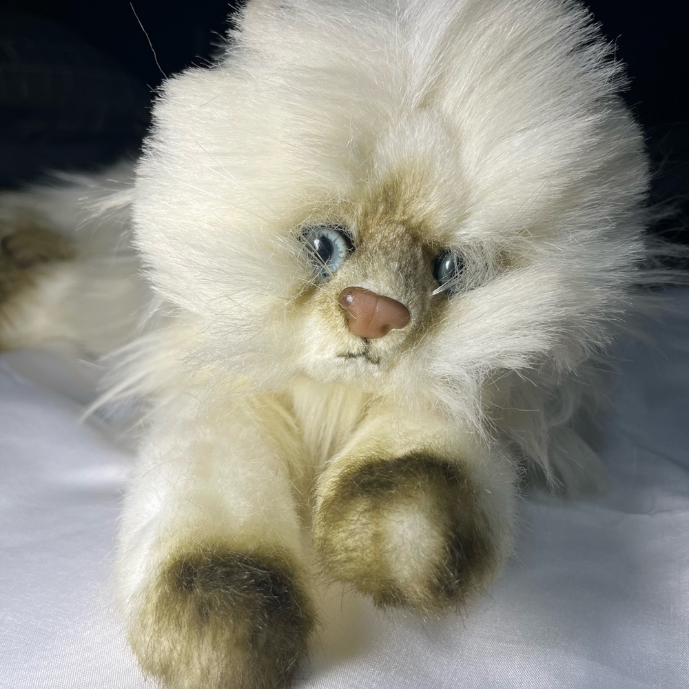 Vintage Yomika Persian Cat Plush Shaggy Furry Russ Stuffed Animal Toy
